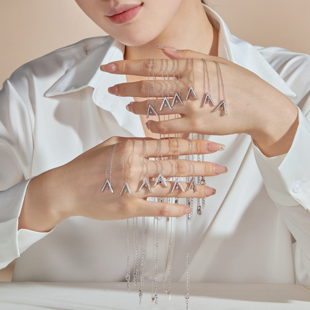 [Everoly JW]Sparkling "A" Shape Necklace