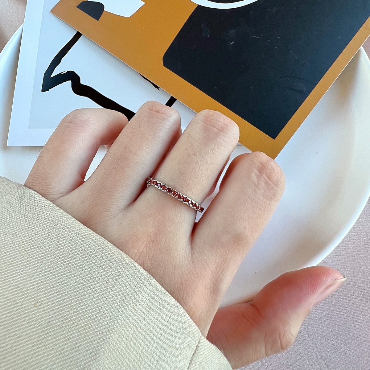 [Everoly JW]Delicate Sparkling Round Cut Daily Ring