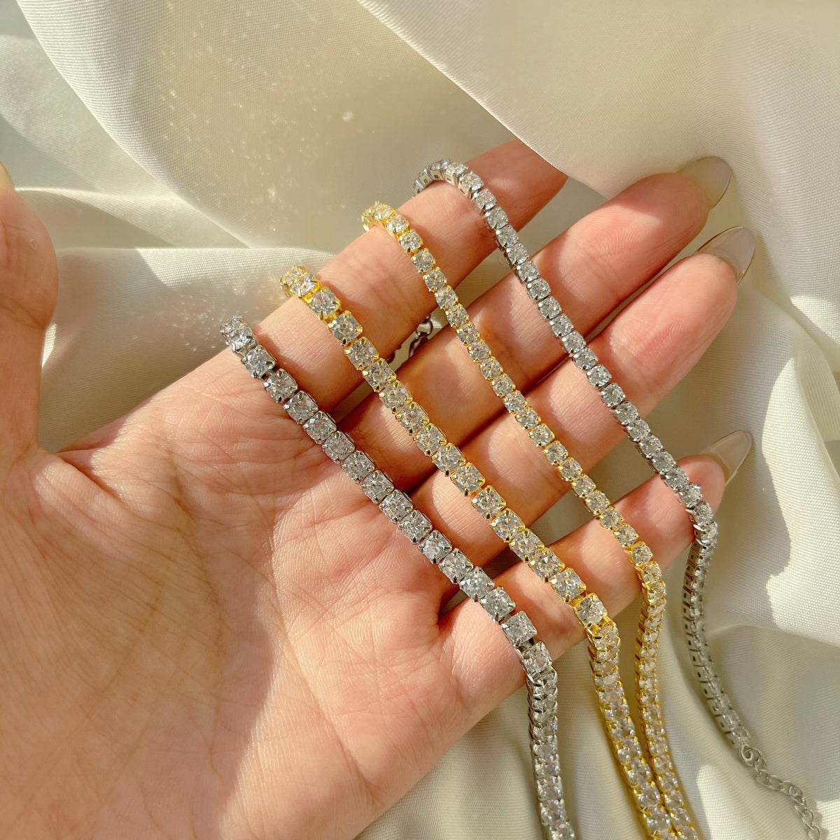 [Everoly JW]Sparkling Radiant Princess Cut Tennis Bracelet