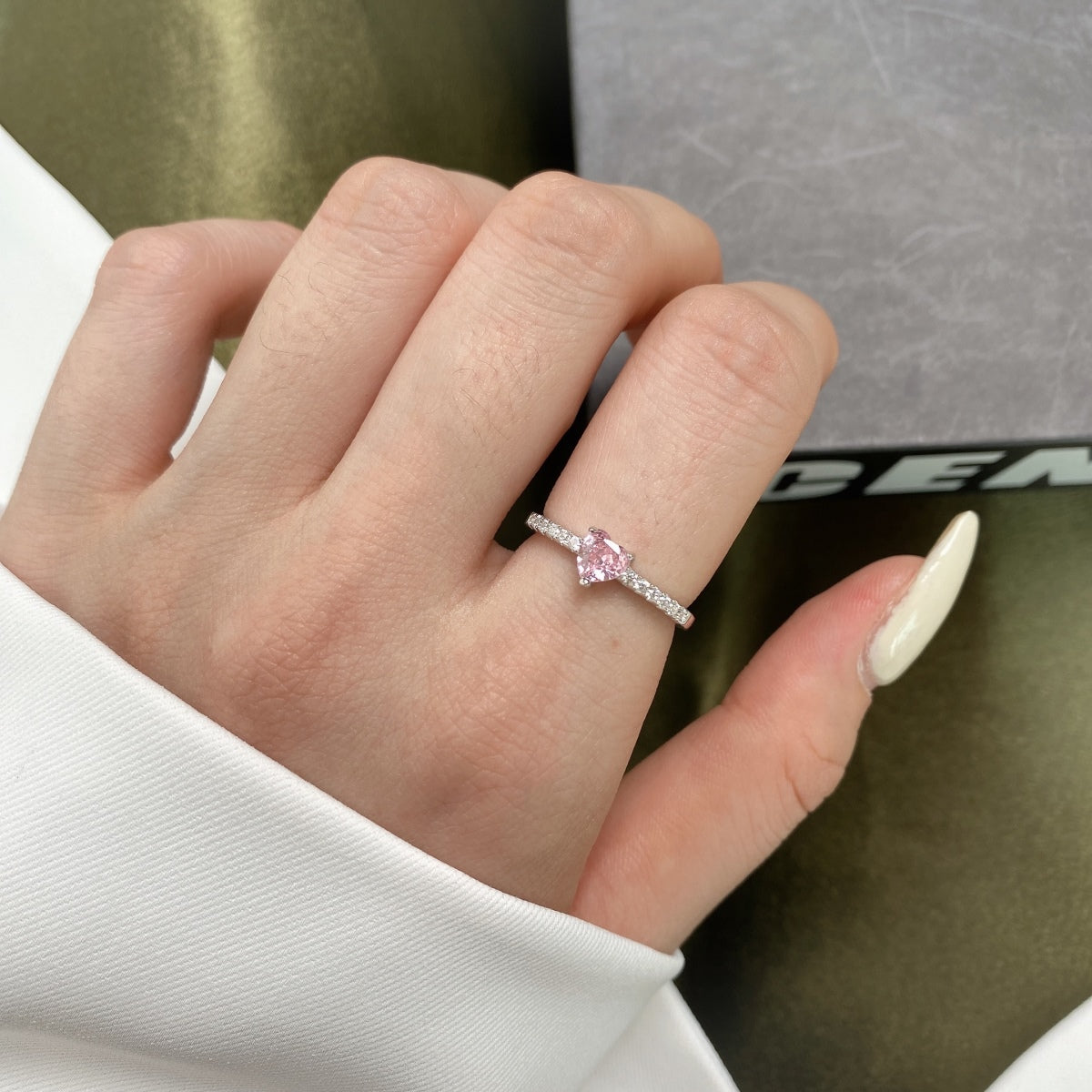 [Everoly JW]0.5 Carat CaratEternity Charming Heart Shape Lover Ring