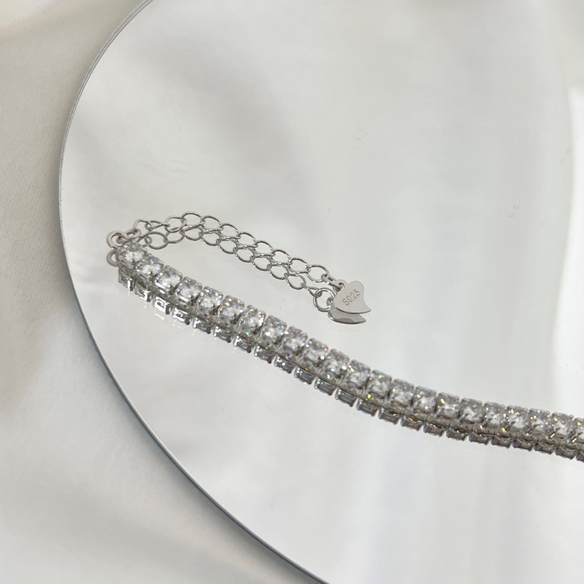 [Everoly JW]Sparkling Round Cut Daily Bracelet
