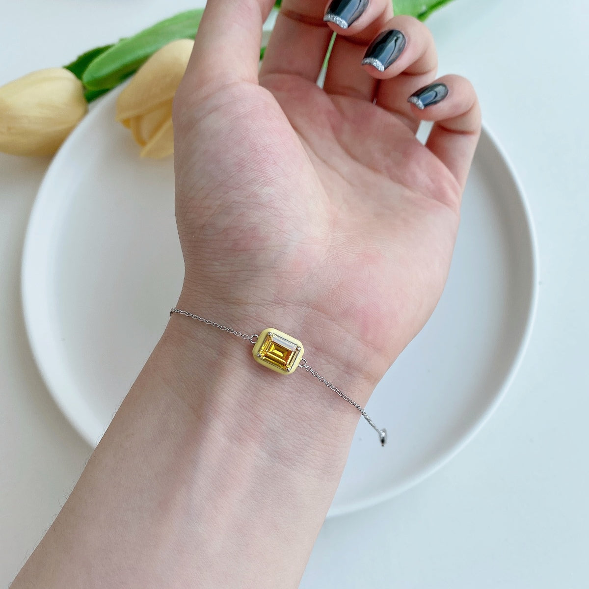 [Everoly JW]2.0 Carat Sparkling Colorful Emerald Cut Daily Bracelet