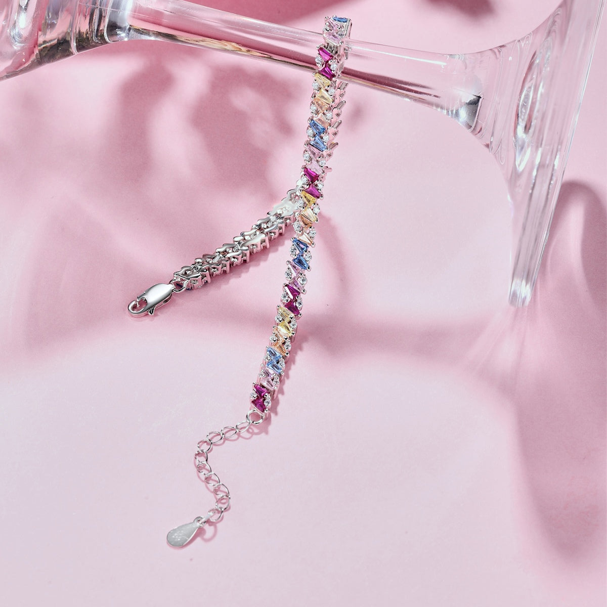 [Everoly JW]Ornate Sparkling Multi Cut Party Bracelet