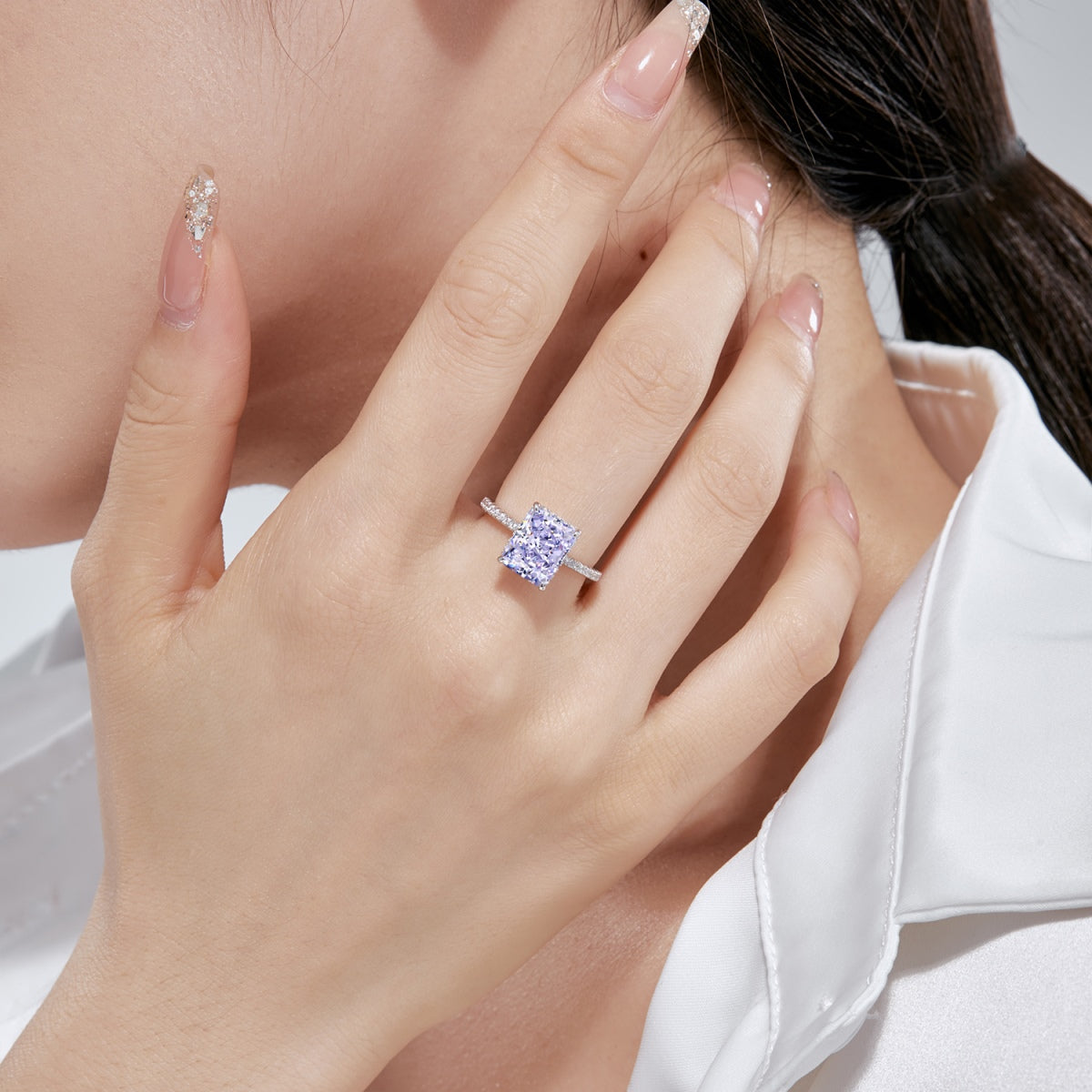 [Everoly JW]4.0 Carat Luxurious Engagement Ring