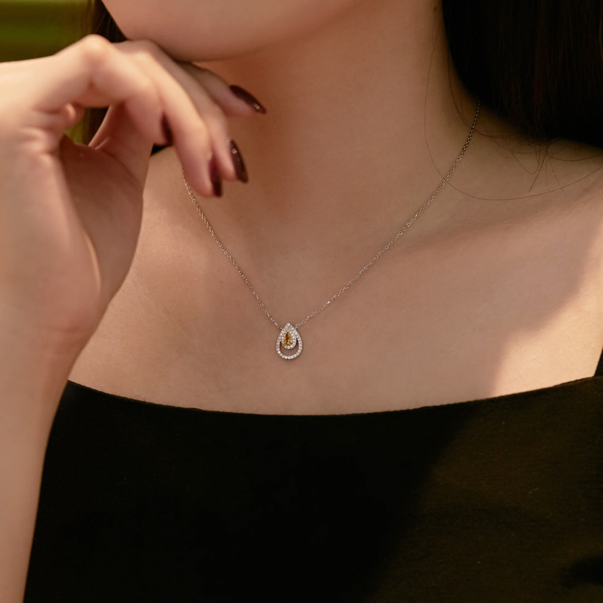 [Everoly JW]Sparkling Pear Cut Necklace
