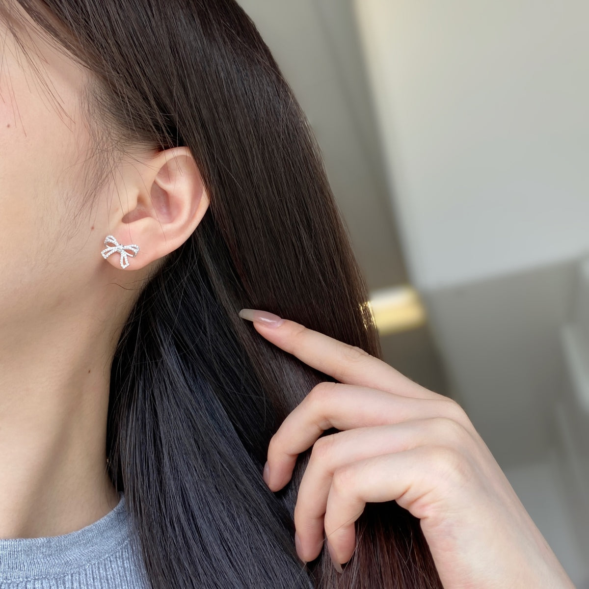 [Everoly JW]Dainty Bow Shape Earrings