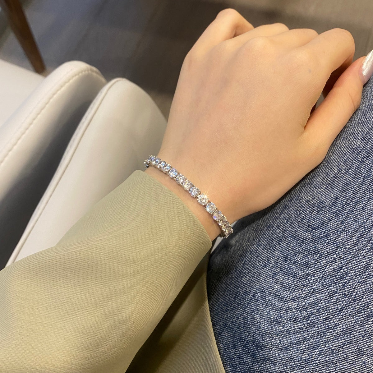 [Everoly JW]Ornate Sparkling Round Cut Wedding Bracelet