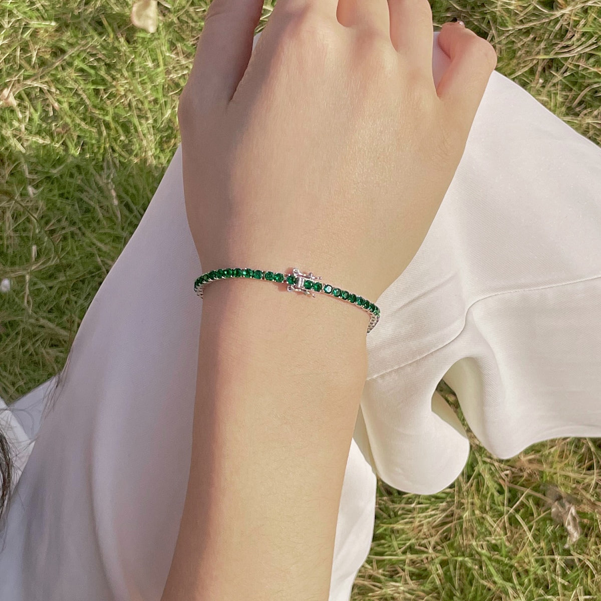 [Everoly JW]Radiant Colorful Round Cut Party Bracelet