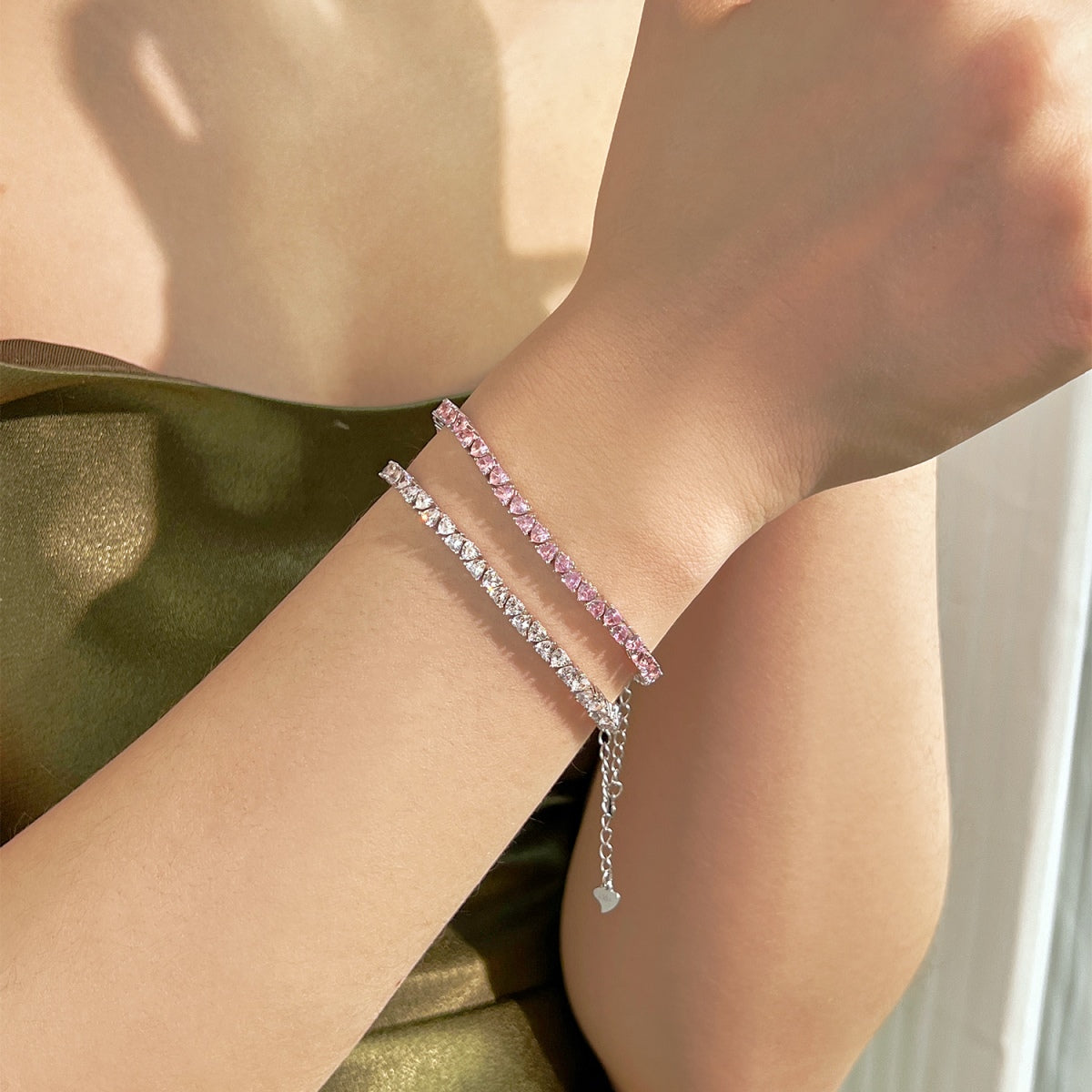 [Everoly JW]Dazzling Romantic Heart Shape Lover Bracelet