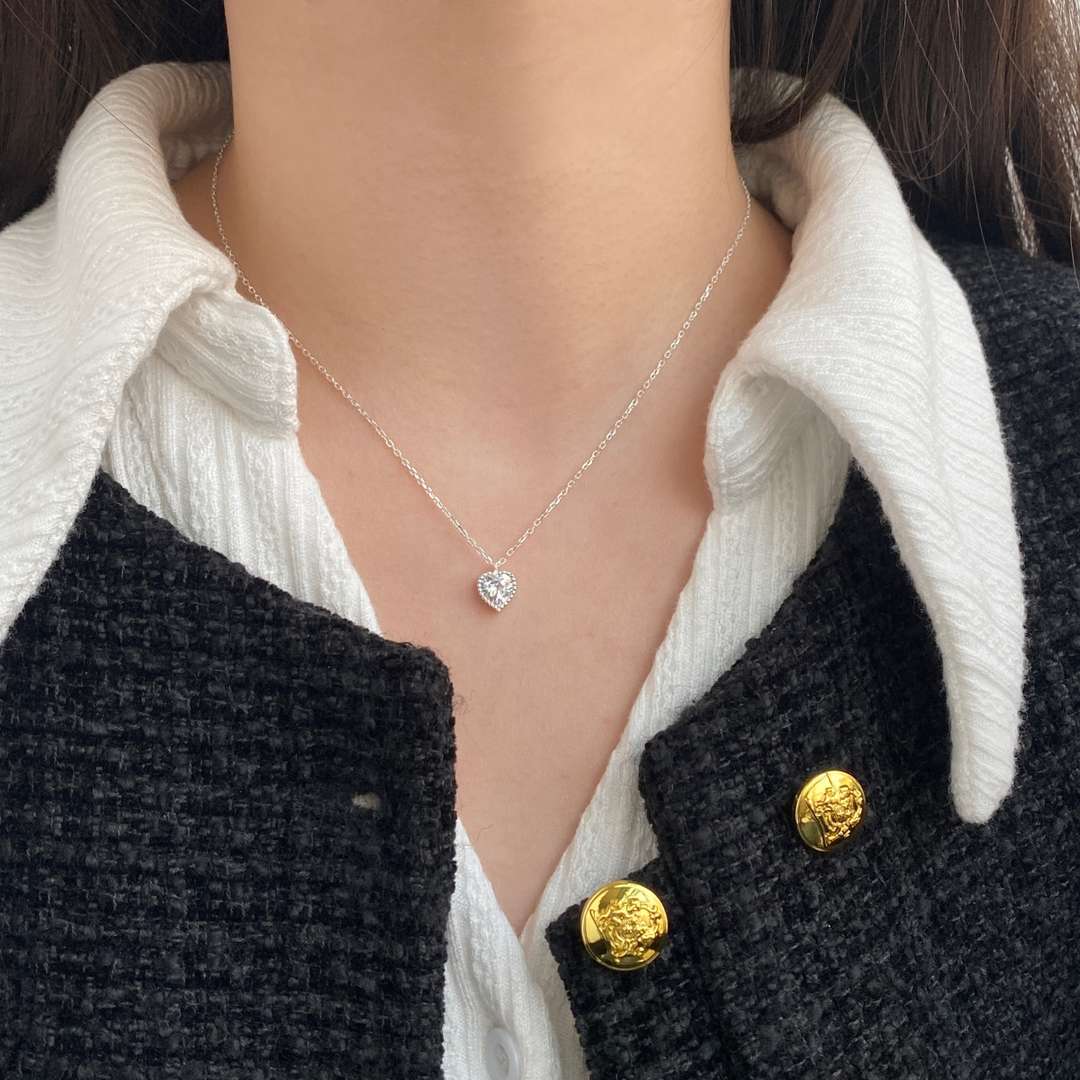 [Everoly JW]Ornate Heart Shape Necklace