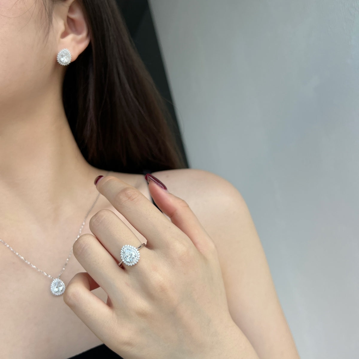 [Everoly JW]Delicate Gorgeous Pear Cut Daily Earrings