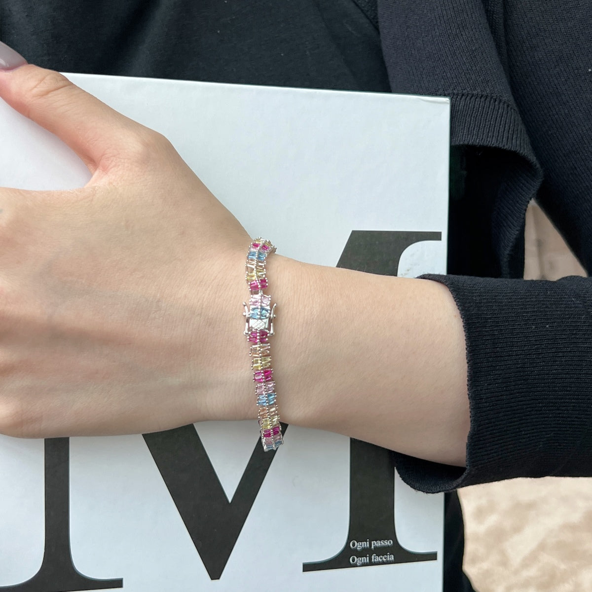 [Everoly JW]Sparkling Exquisite Multi Cut Party Bracelet