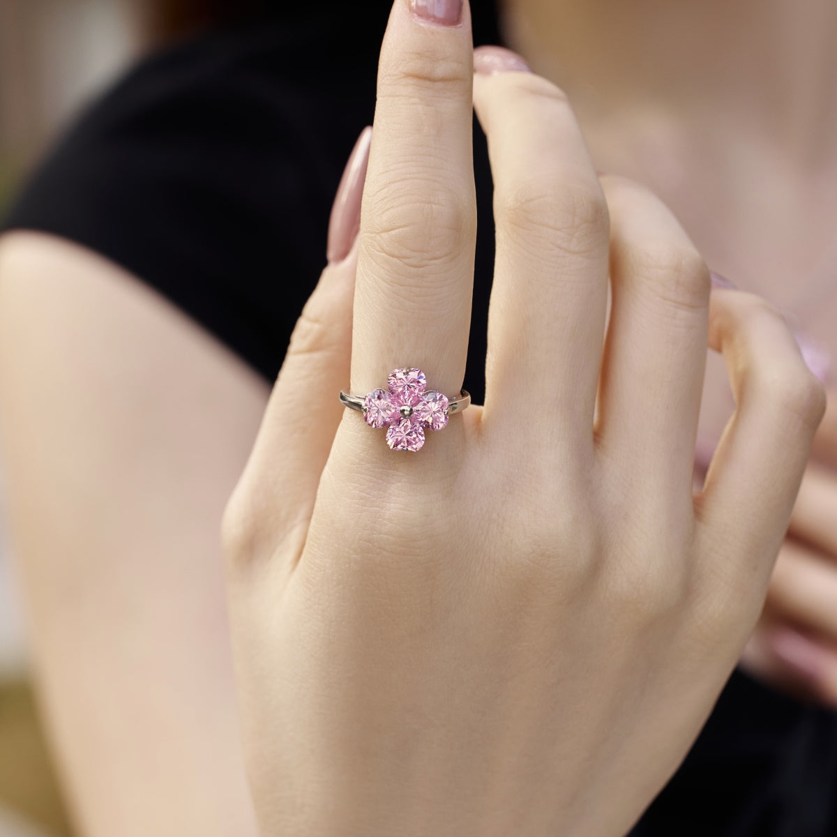 [Everoly JW]Heart-shaped Four-Leaf Clover Ball Ring