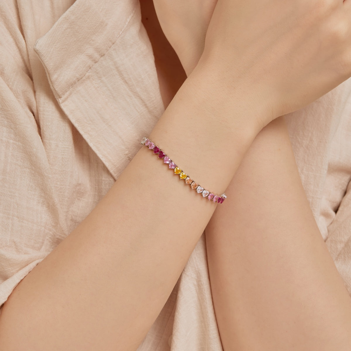 [Everoly JW]Luxurious Colorful Romantic Heart Shape Lover Bracelet