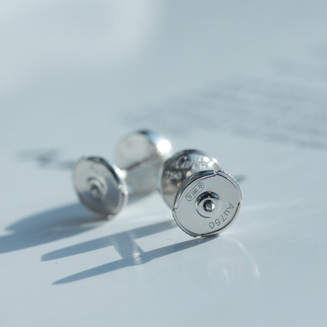 [エバリー JW]ラブイヤリング シルバー 10mm