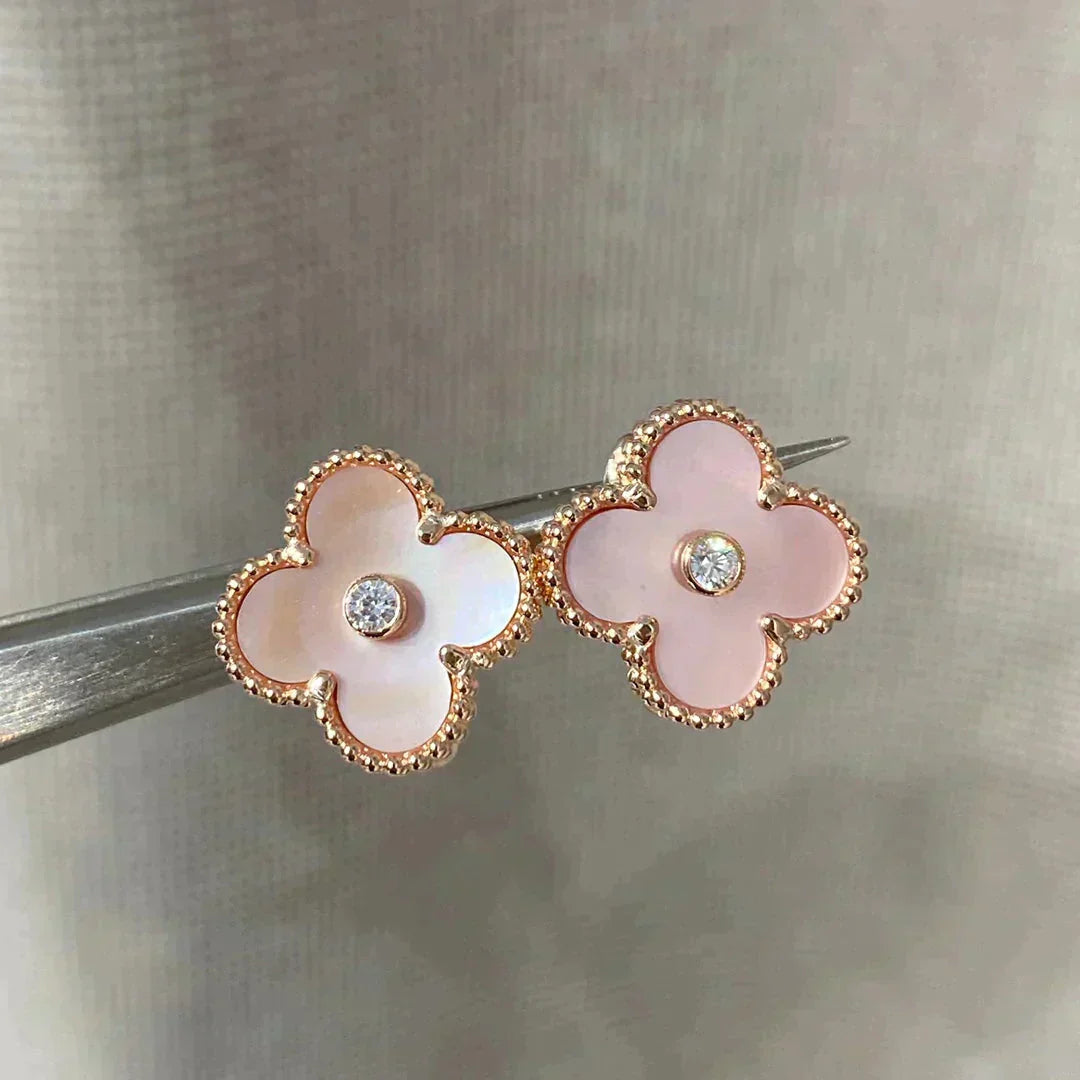 [Everoly JW]CLOVER MEDIUM 1 MOTIFS PINK MOP DIAMOND OHRRINGE