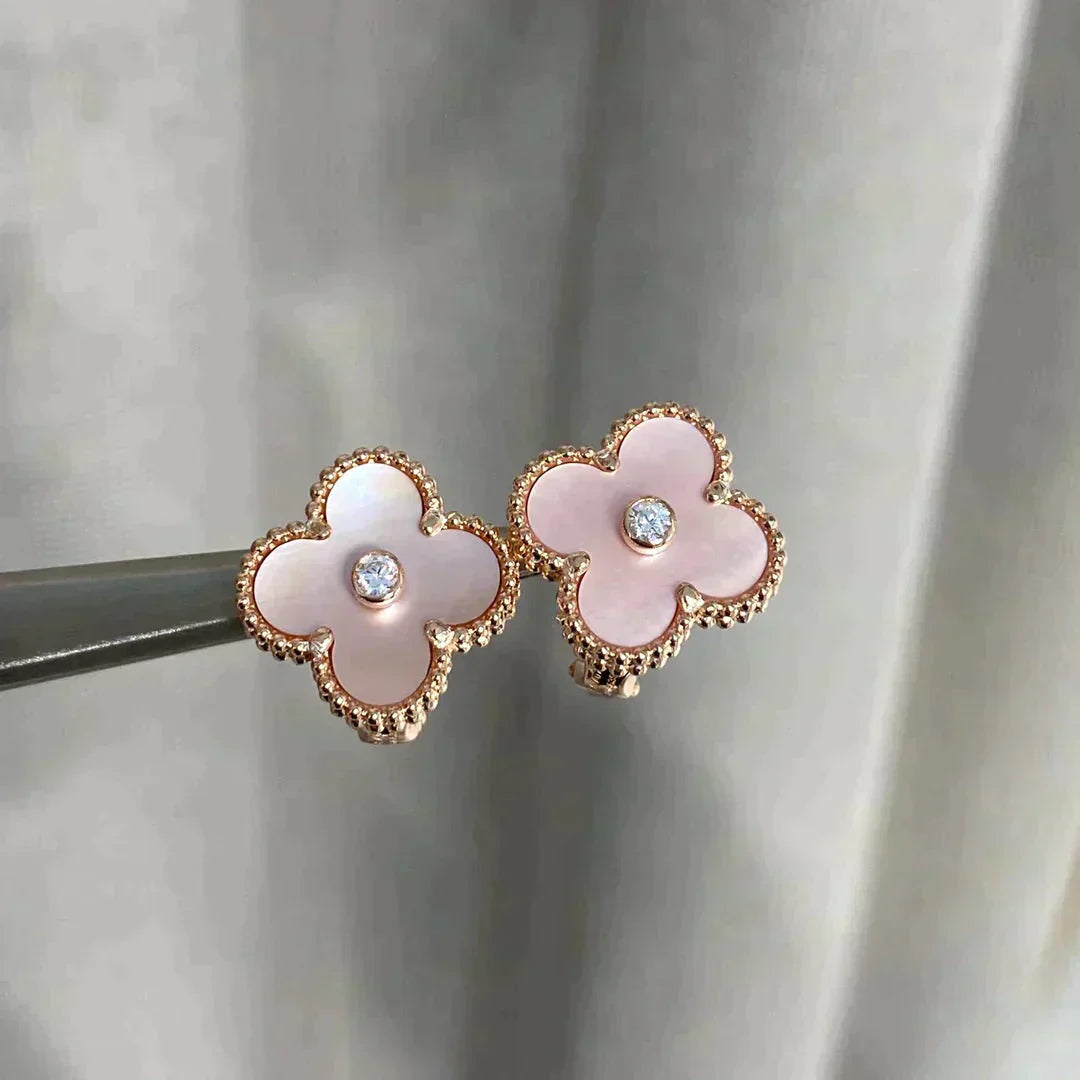 [Everoly JW]CLOVER MEDIUM 1 MOTIFS PINK MOP DIAMOND OHRRINGE