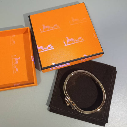 [Everoly JW]H ROUGE ARMBAND