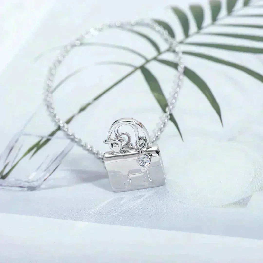 [Everoly JW]アミュレットペンダント シルバーネックレス
