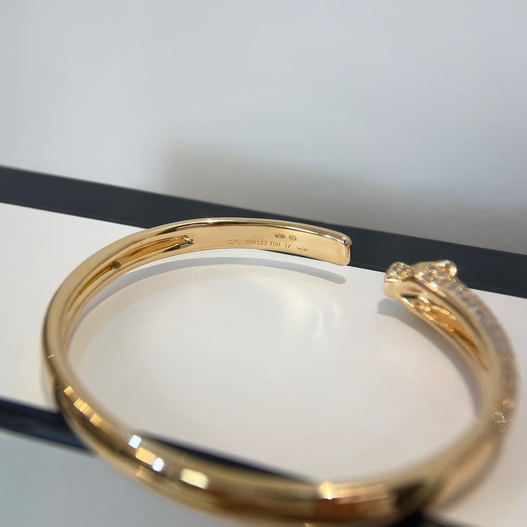 [Everoly JW]PANTHERE GOLD DIAMOND OPEN BRACELET