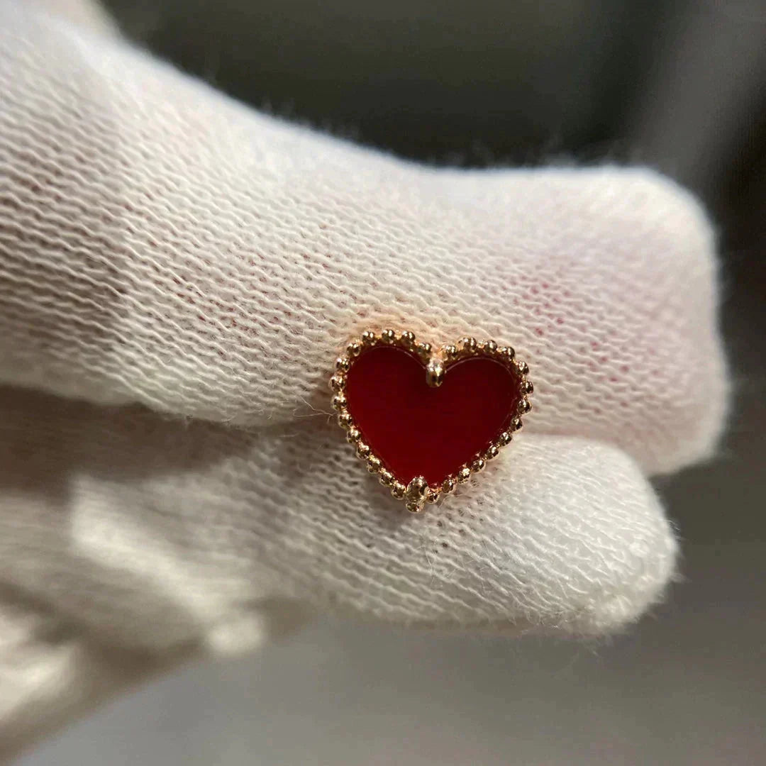 [Everoly JW]HEART CARNELIAN STUD EARRINGS