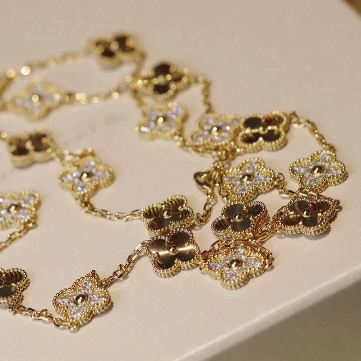 [Everoly JW]CLOVER 20 MOTIFS LASER DIAMOND NECKLACE