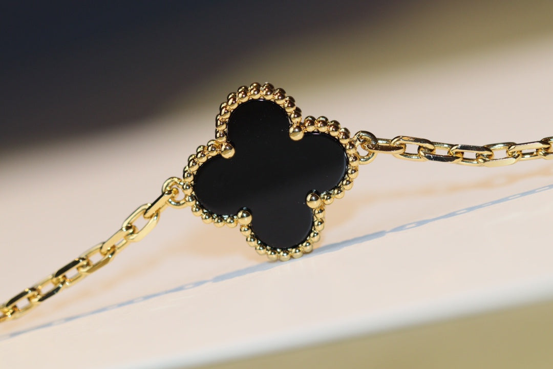 [Everoly JW]CLOVER 20 MOTIFS ONYX ROSE GOLD