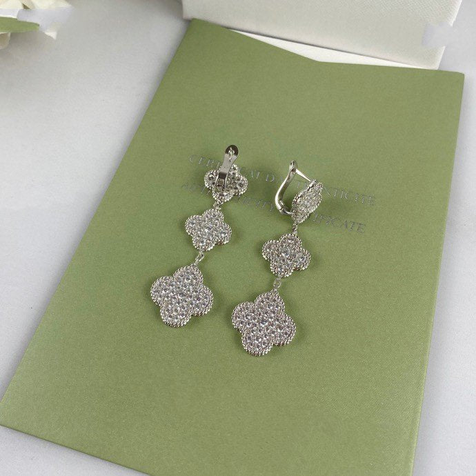 [Everoly JW] Kleeblatt-Ohrringe mit 3 Diamanten in Silber