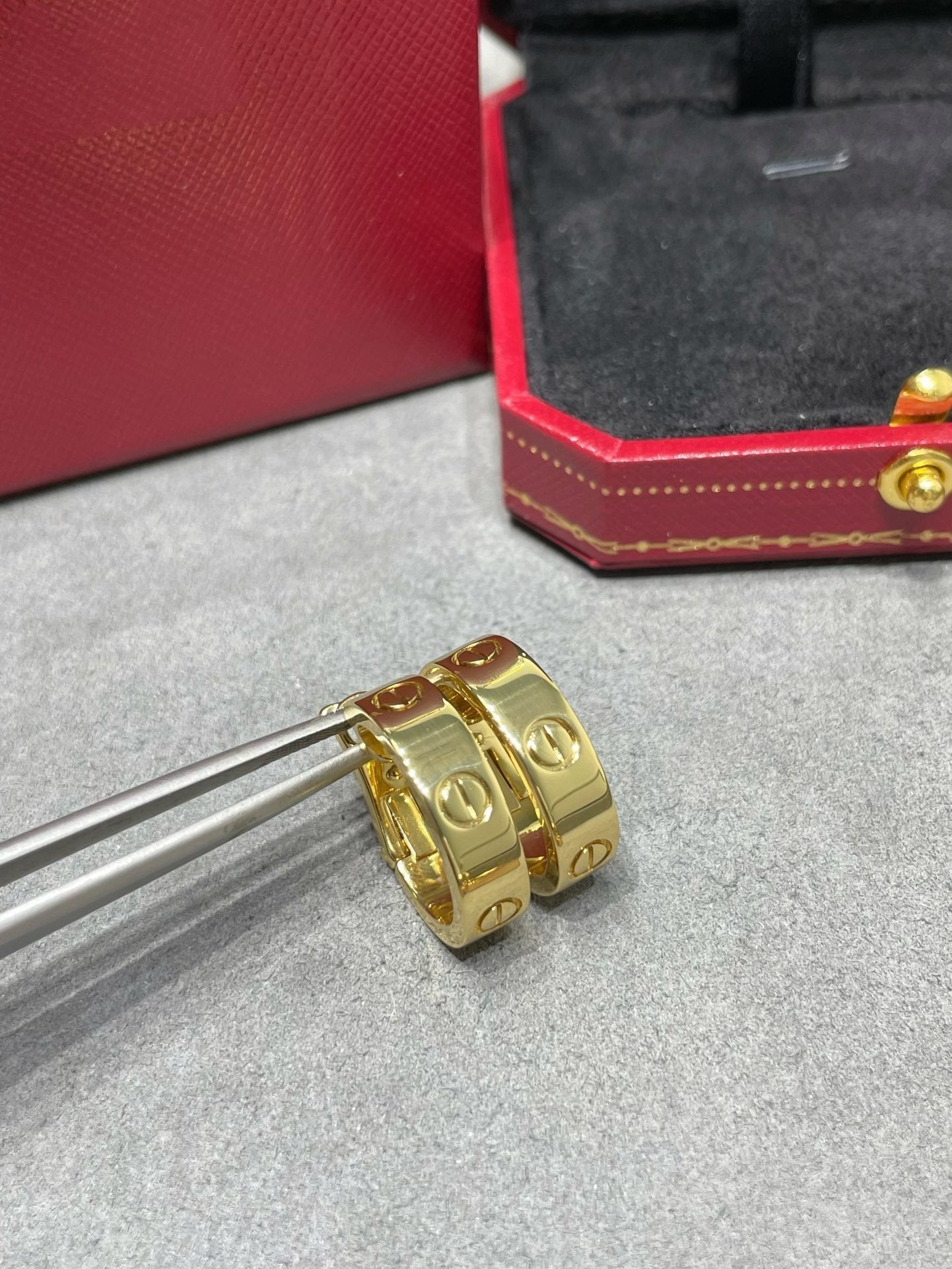 [Everoly JW]LOVE 5.5MM EARRINGS
