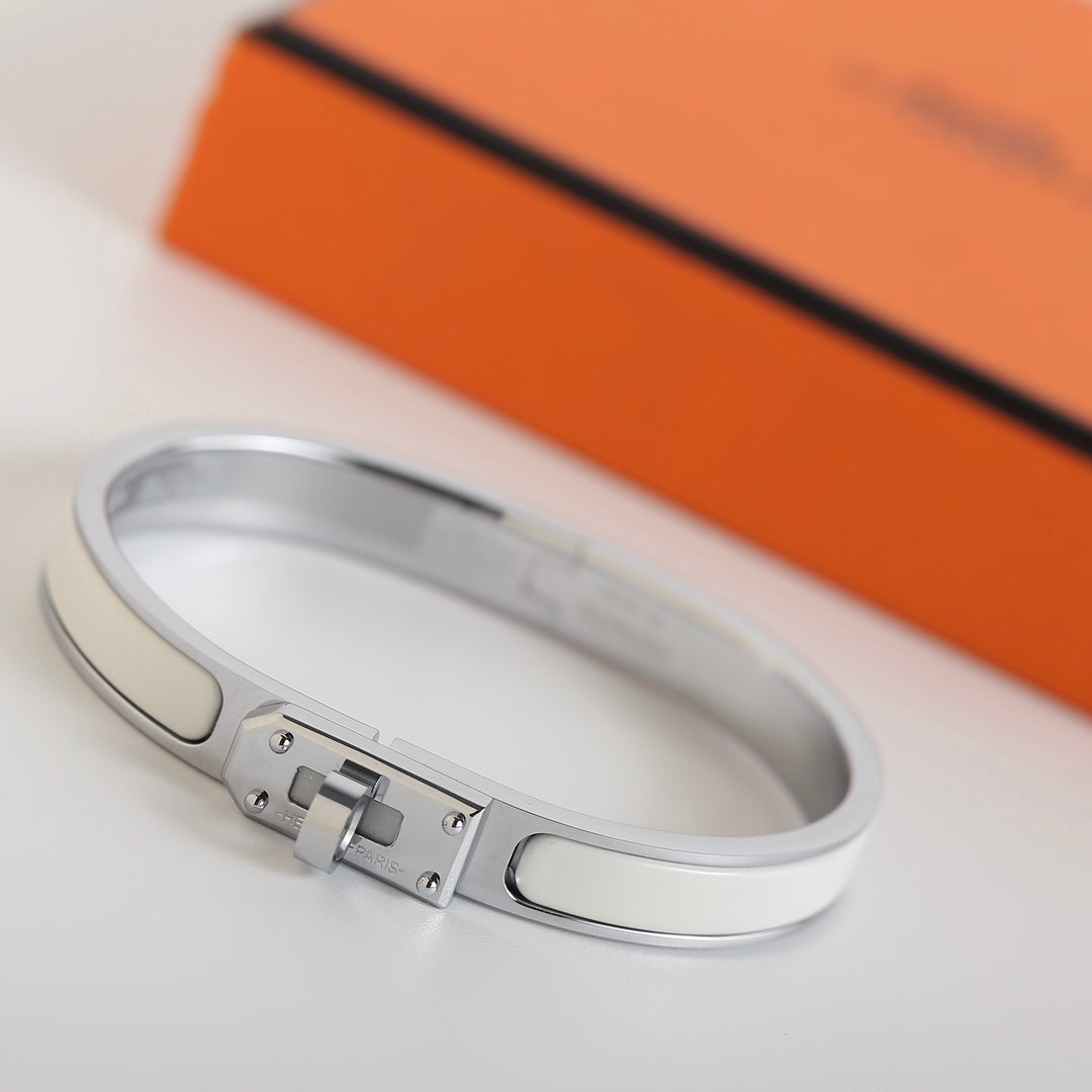 [Everoly JW]HM KELLY WHITE BRACELET