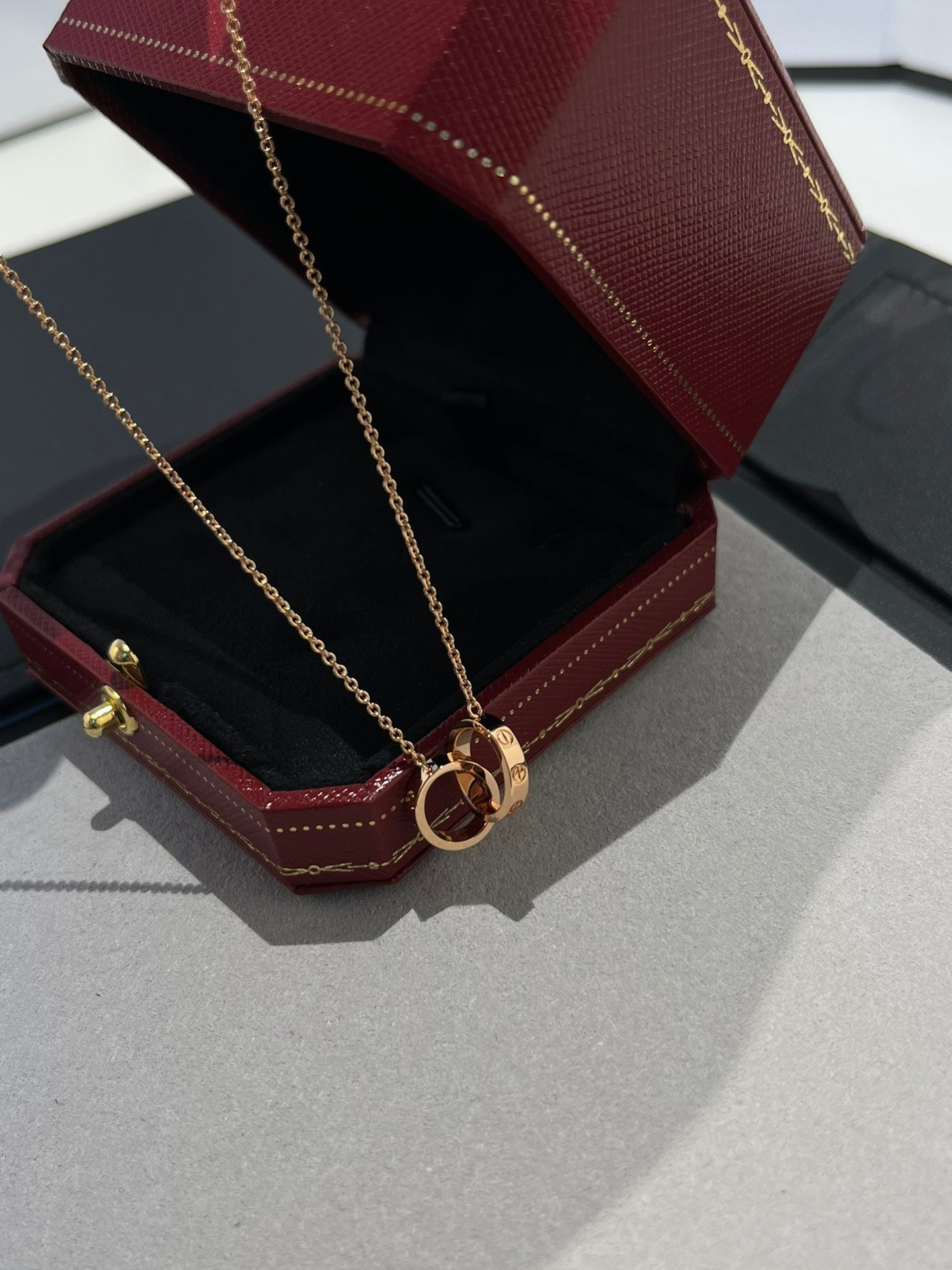 [Everoly JW]LIEBESHALSKETTE DOPPELRING ROSA GOLD