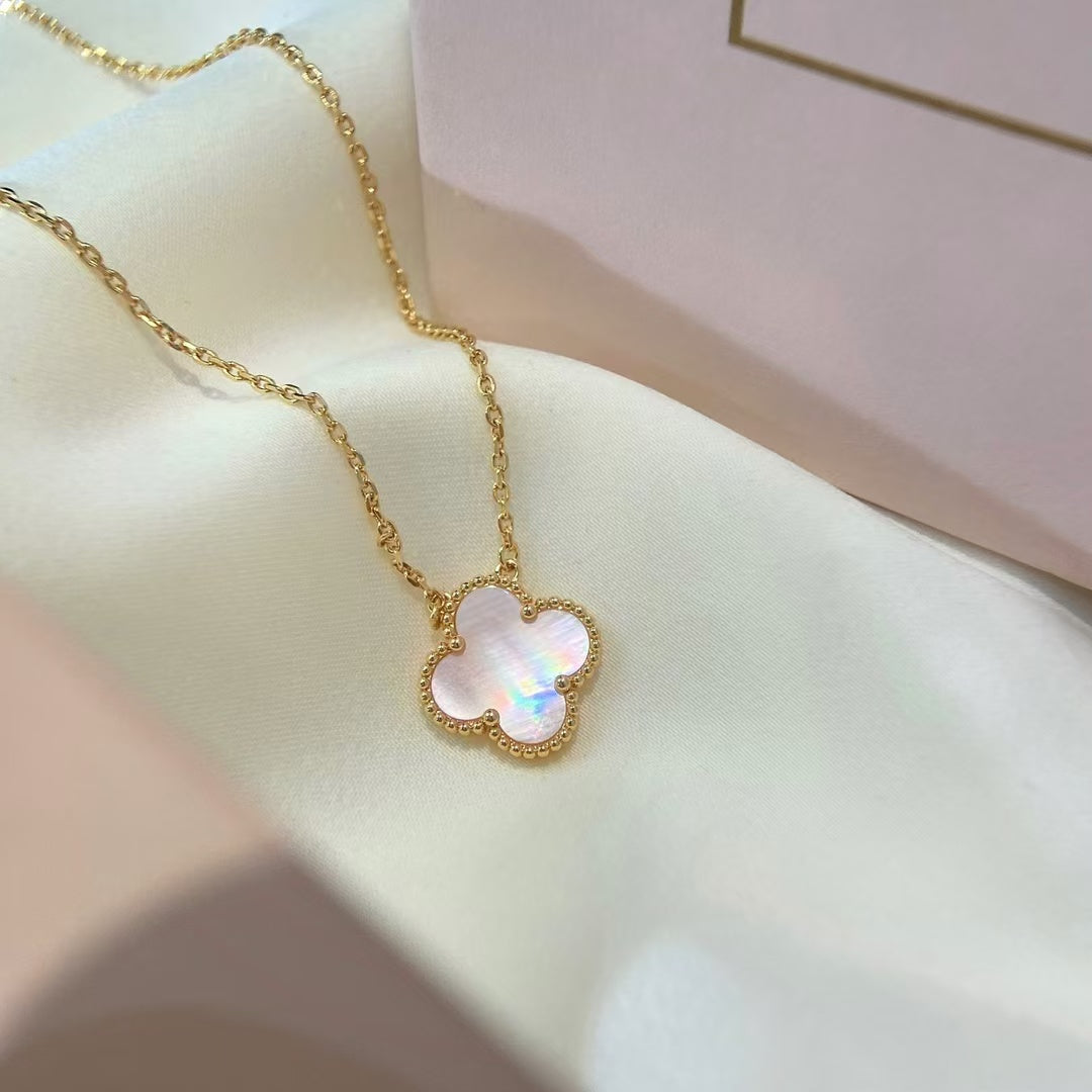[Everoly JW]CLOVER 15MM ROSA PERLMUTT EINZELNE BLUMENKETTE