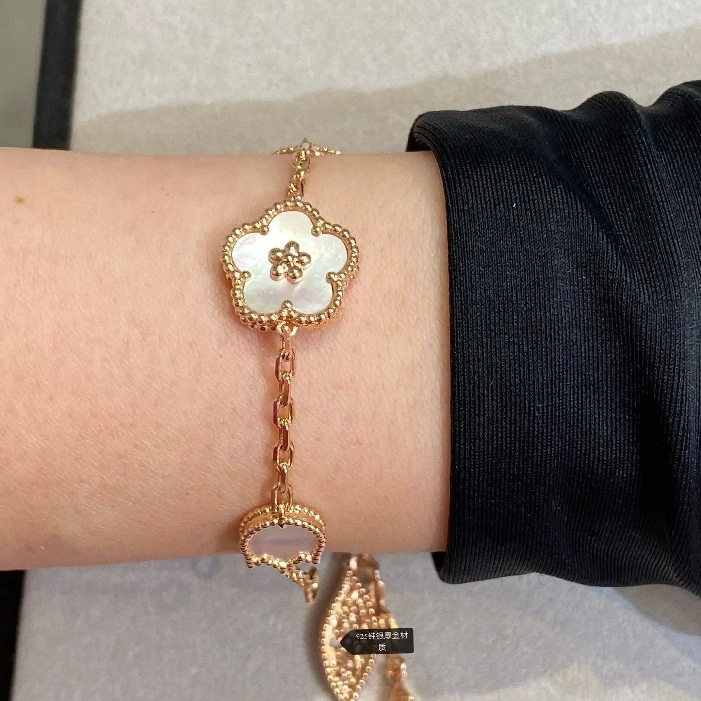 [Everoly JW] GLÜCKLICHES FRÜHLINGS-ARMBAND MIT 5 MOTIV