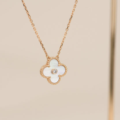 [Everoly JW]CLOVER 15MM DIAMANT WEISSE FRITILLARIA HALSKETTE