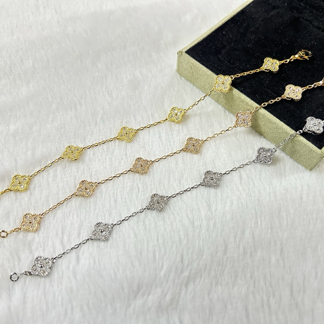 [Everoly JW]CLOVER 6 MOTIF DIAMOND BRACELET