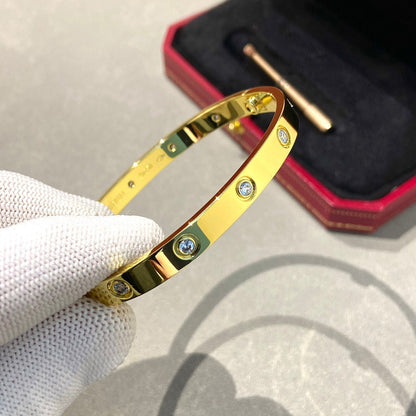 [エバリー JW]ラブブレスレット 6.1mm 10ダイヤモンド