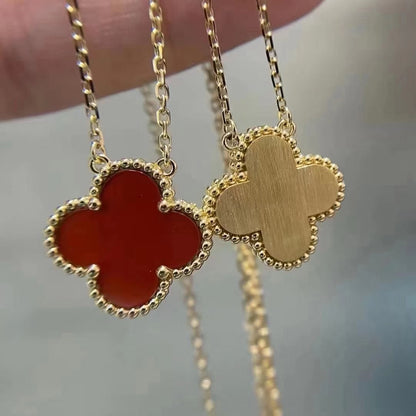 [Everoly JW]CLOVER 15MM CARNELIAN SINGLE FLOWER NECKLACE