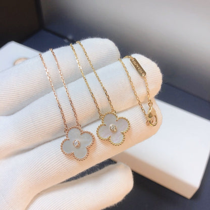 [Everoly JW]CLOVER 15MM DIAMANT WEISSE FRITILLARIA HALSKETTE