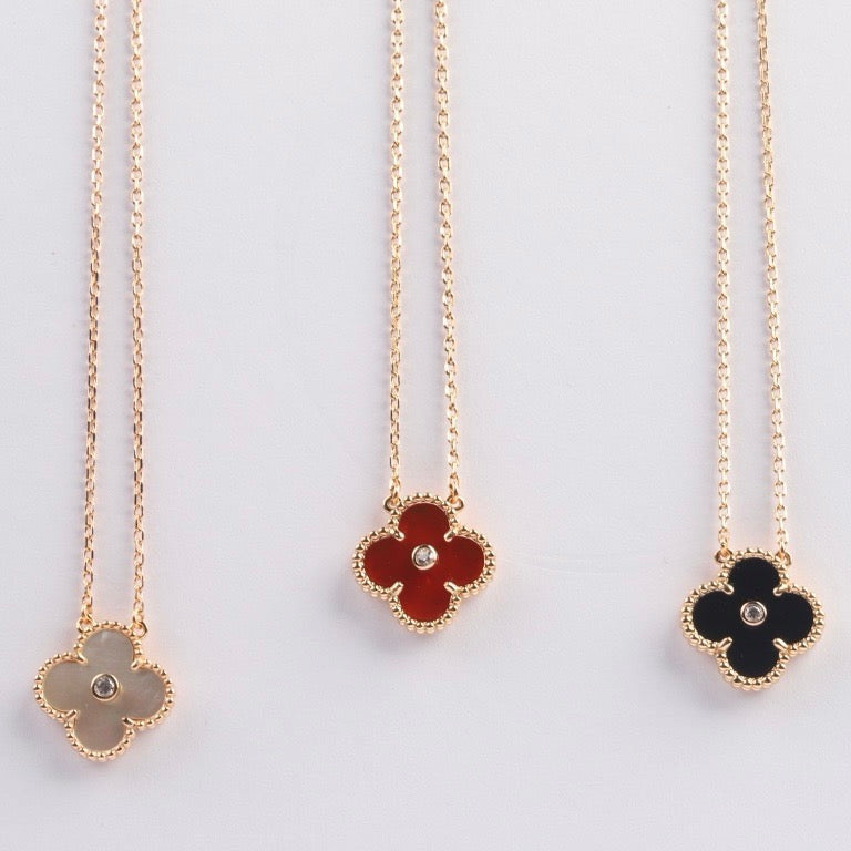 [Everoly JW]CLOVER 15MM DIAMOND CARNELIAN NECKLACE