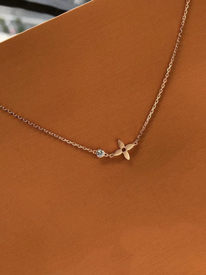 [Everoly JW]BLOSSOM PENDANT PINK GOLD AND DIAMOND