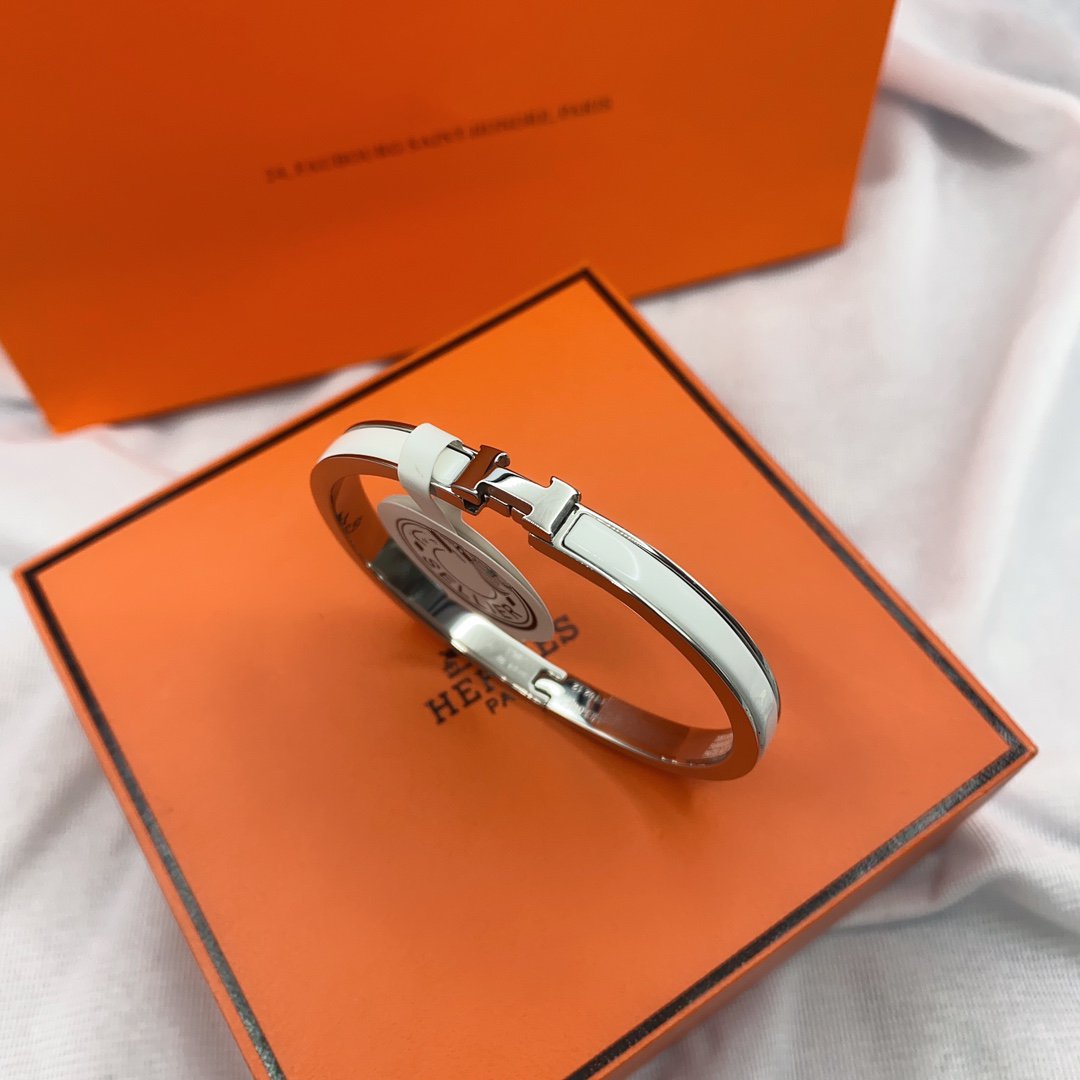 [Everoly JW]CLASSIC HM CLIC WHITE 8MM ENAMEL BRACELET