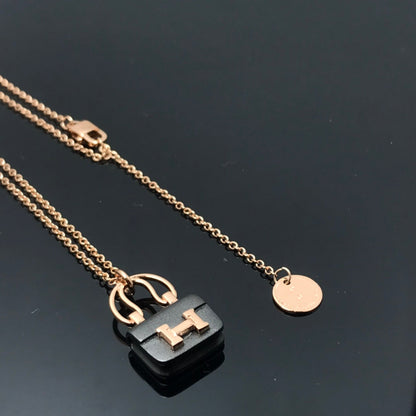[Everoly JW]WOMEN'S HM AMULETTES CONSTANCE PENDANT NECKLACE