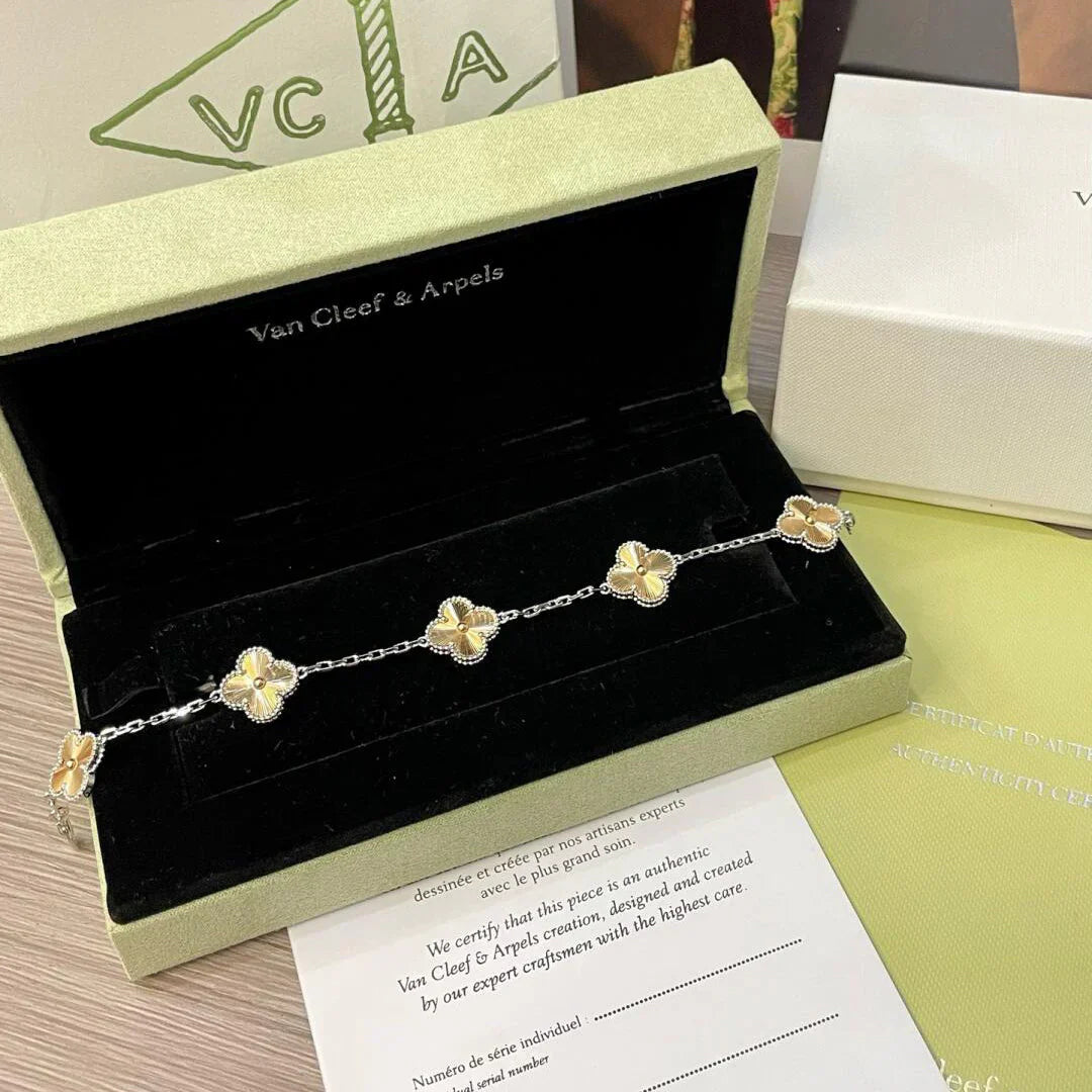 [Everoly JW]  CLOVER 5 MOTIF LASER BRACELET COLLECTION