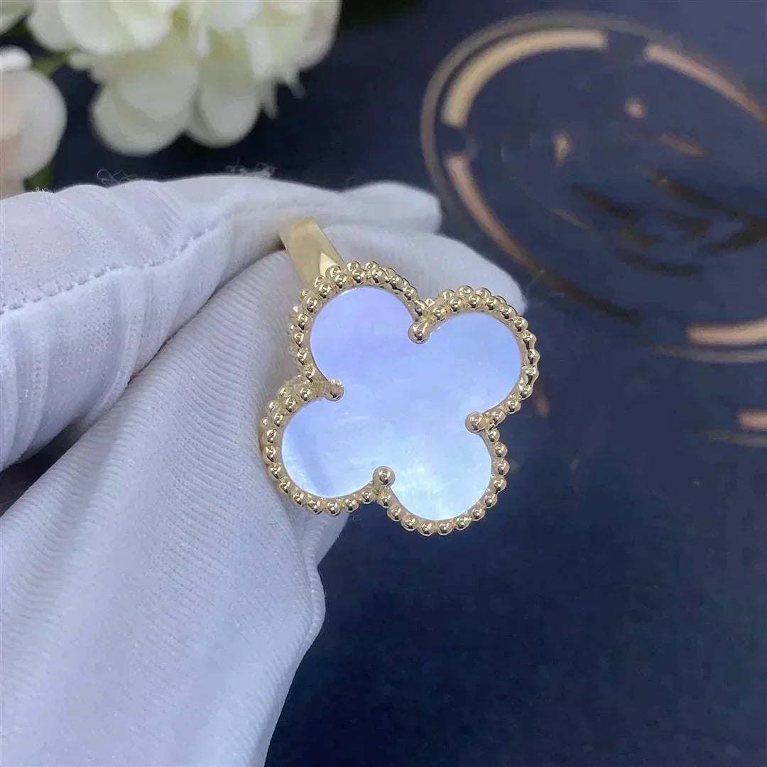 [Everoly JW]CLOVER WHITE MOP RING