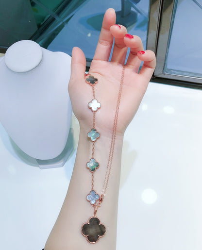 [Everoly JW]KOMBINIERT ARMBAND 5 MOTIVE UND HALSKETTE DUNKEL MOP ROSÉGOLD