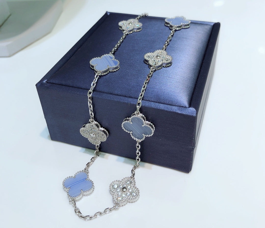 [Everoly JW]CLOVER 10 MOTIVE CHALCEDON DIAMANTEN SILBER HALSKETTE