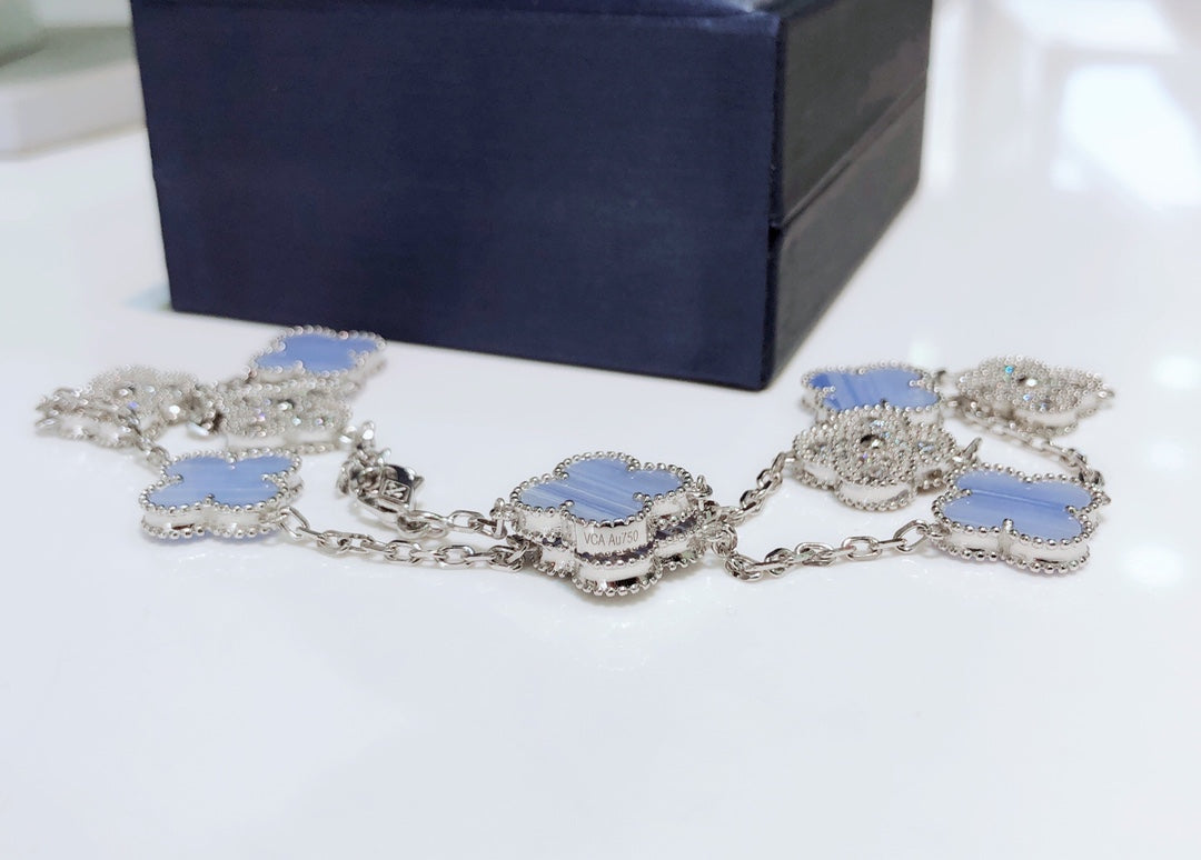 [Everoly JW]CLOVER 10 MOTIVE CHALCEDON DIAMANTEN SILBER HALSKETTE
